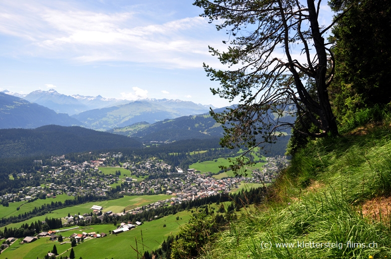 Ausblick auf Flims von der Hochebene Pinut